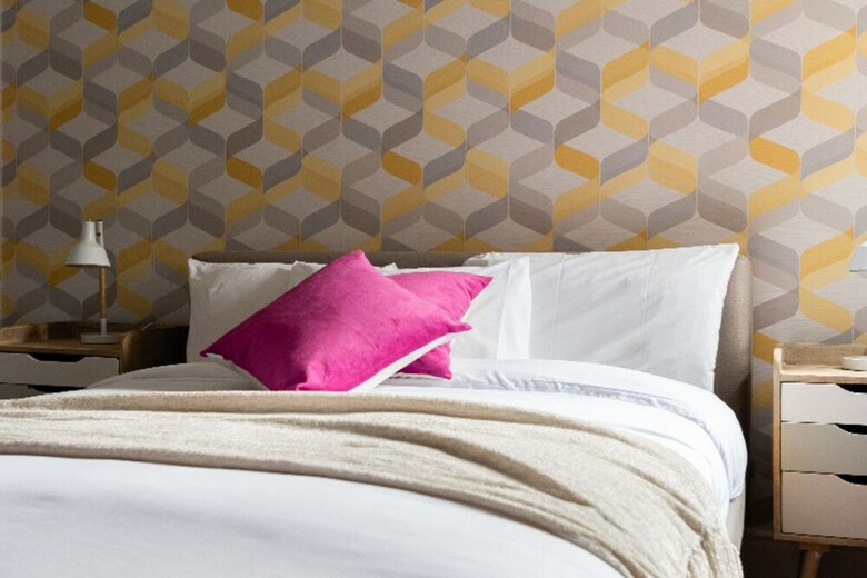 The Old Station House - Stylish & Central 2bdr Apartment