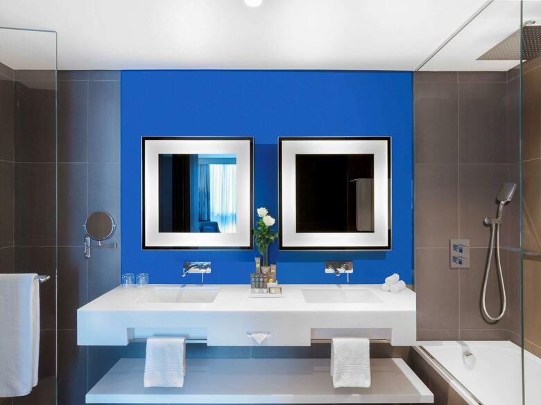 Hotel Novotel Bur Dubai