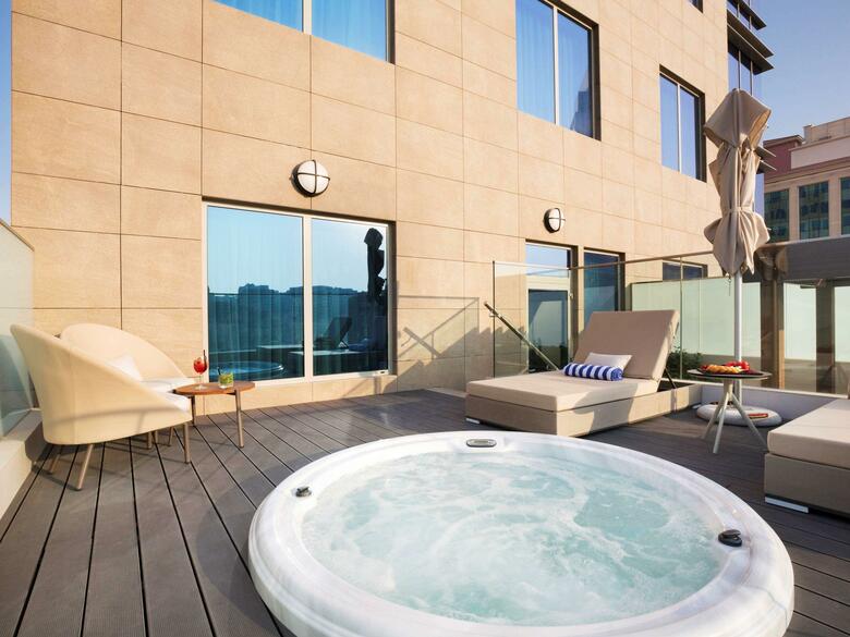 Hotel Novotel Bur Dubai