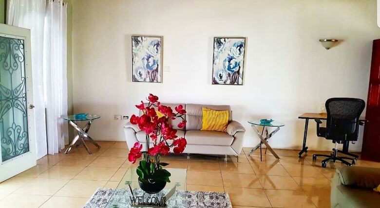 Apartamentos I Heart Ja Affordable Luxury Runaway Bay