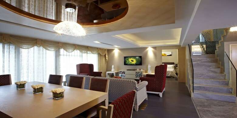 Sun Flower Hotel And Residence