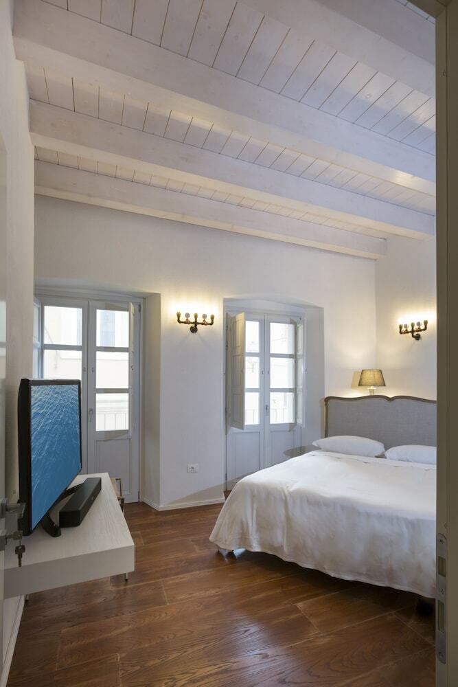 Hotel Cagliari Marina Guesthouse & Lounge