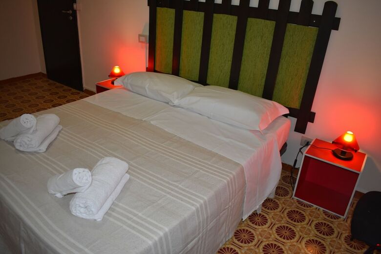 Posada Hotel White Beach Ancora