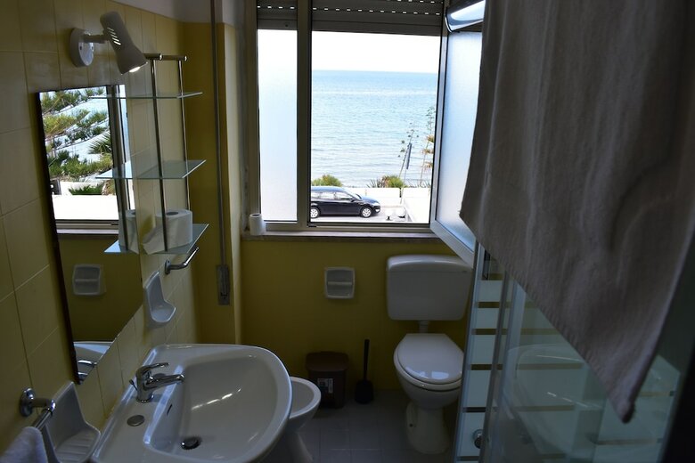 Posada Hotel White Beach Ancora