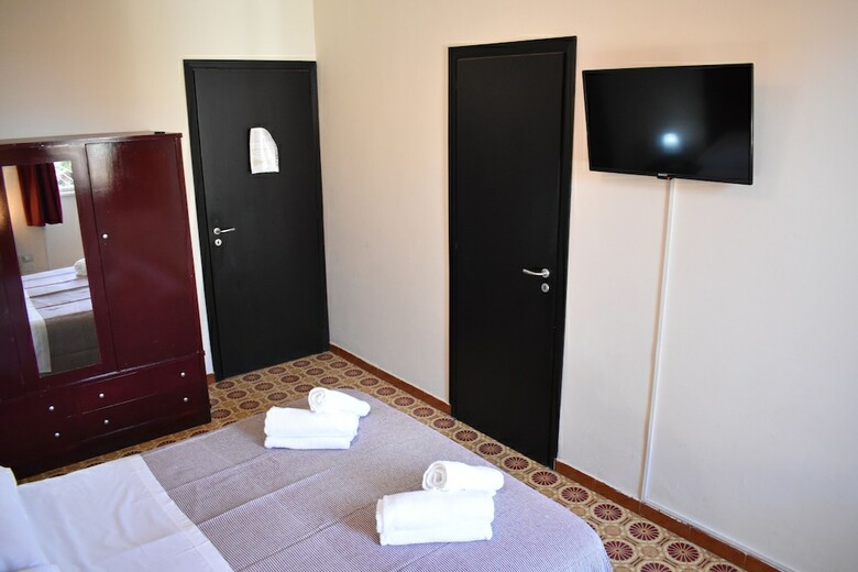 Posada Hotel White Beach Ancora