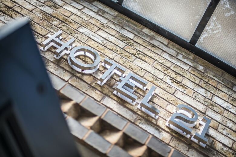 Hotel 21