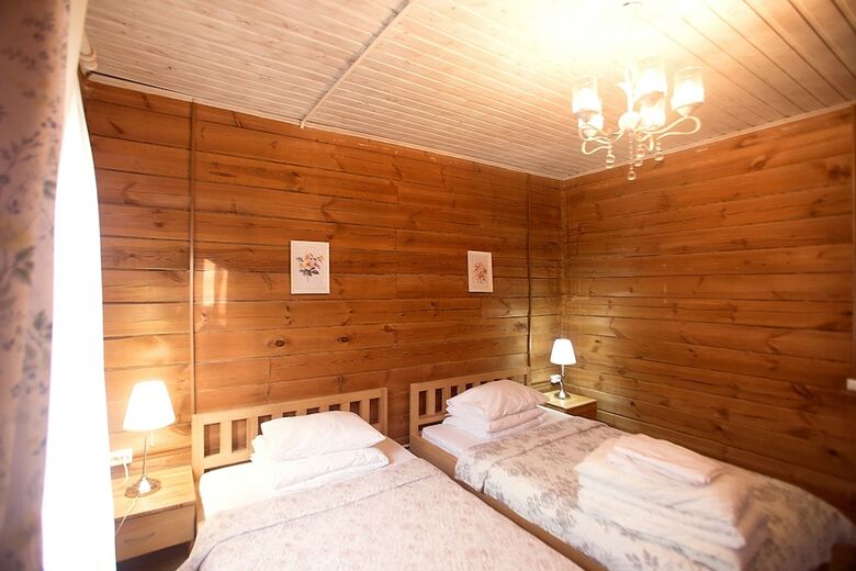 Crona Medical & Spa Hotel