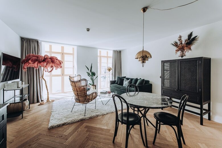 Hotel Ocho Suites & Kitchen