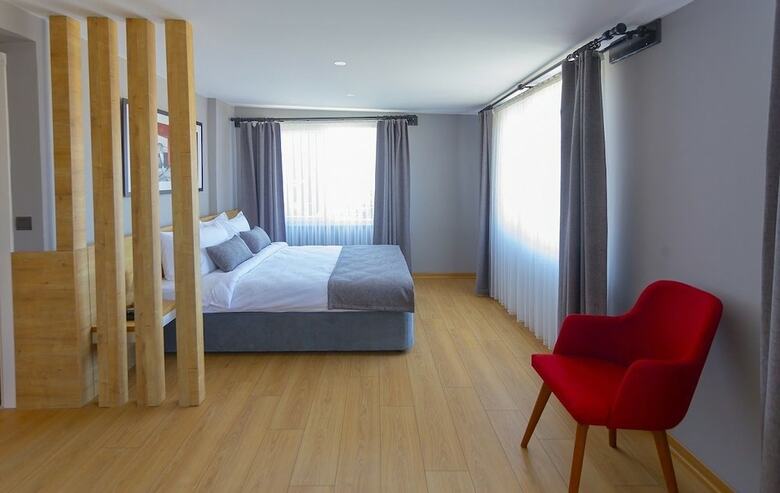 Hotel Uzer Otel
