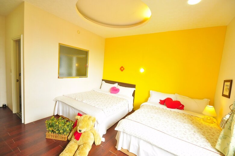 Bed & Breakfast Smile Orange Homestay