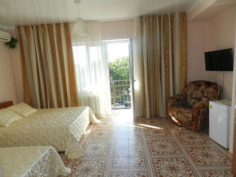 Hotel Maro Guest House
