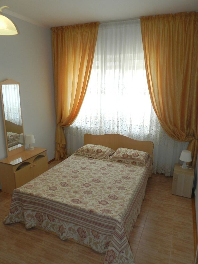 Hotel Maro Guest House