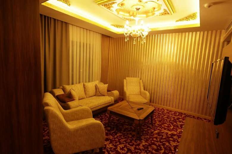 Can Deluxe Hotel