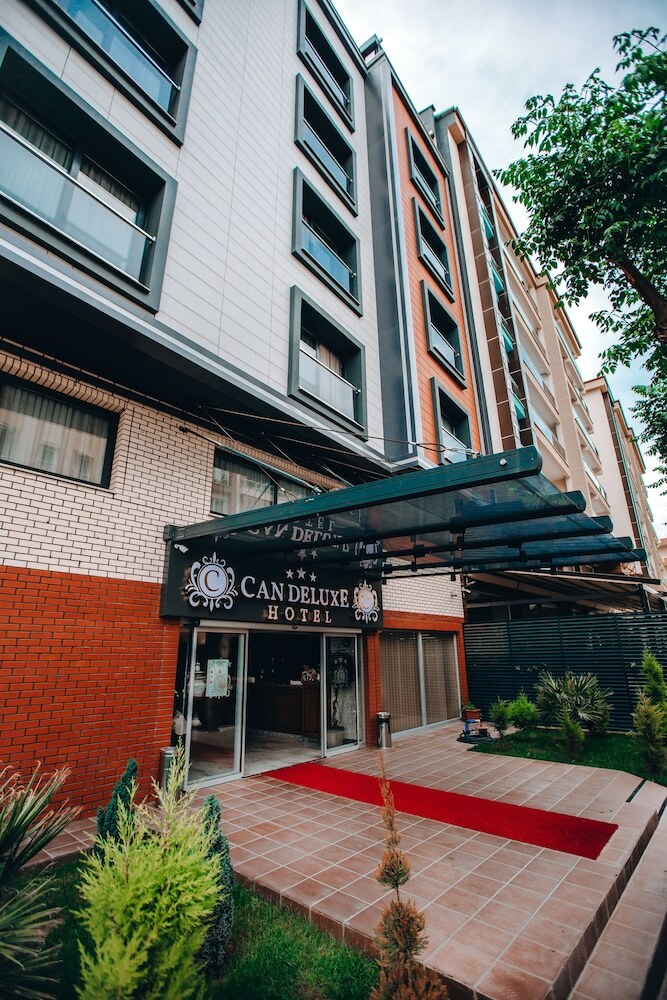 Can Deluxe Hotel