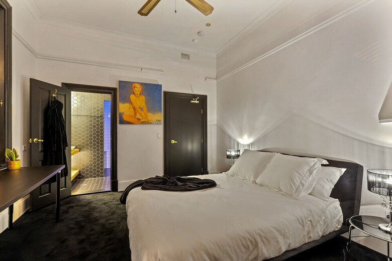 Bed & Breakfast Bank192