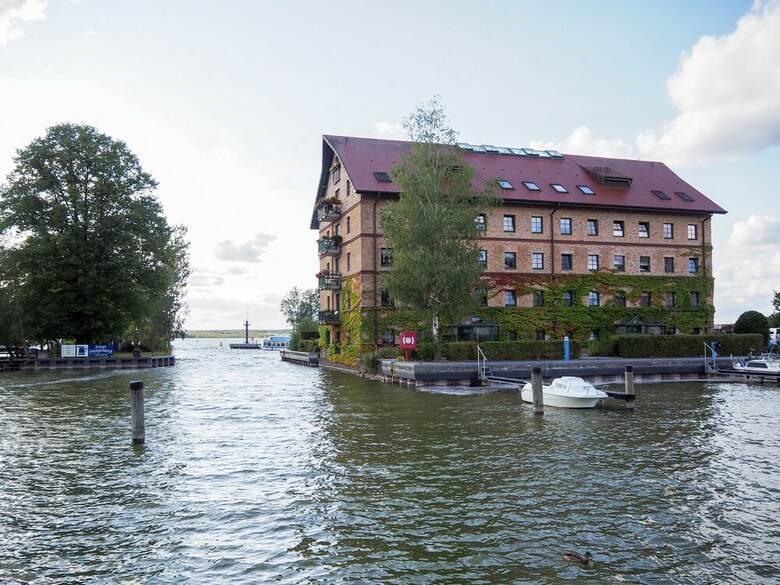 Hotel Slube Stadthafen Neustrelitz
