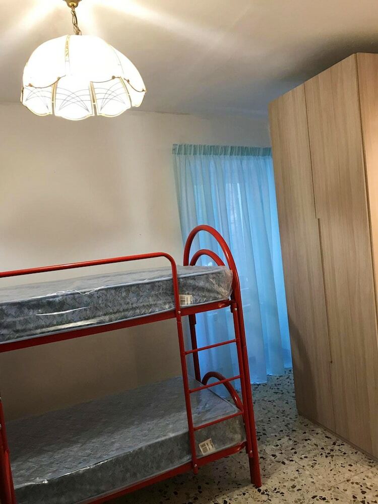 House With 2 Bedrooms In Badalucco - 8 Km From The Beach