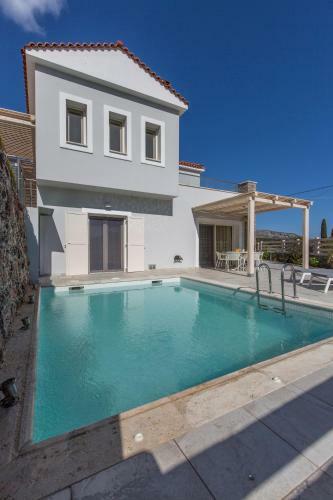 Virginia Luxury Villas