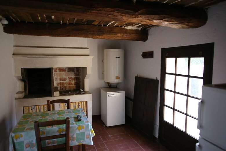Hameau de Fontroussi�re