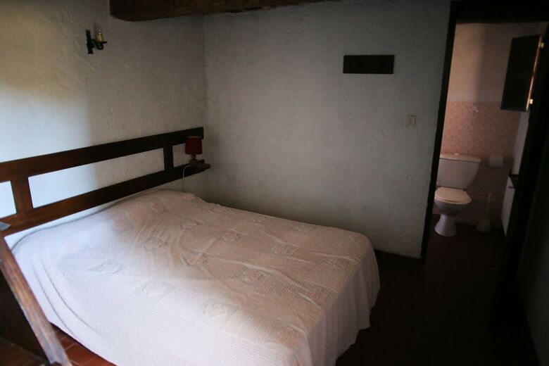 Hameau de Fontroussi�re