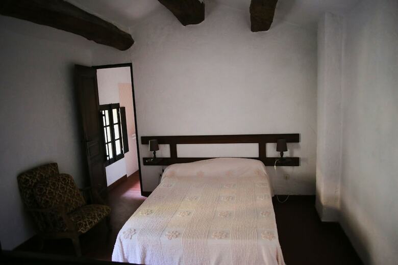 Hameau de Fontroussi�re