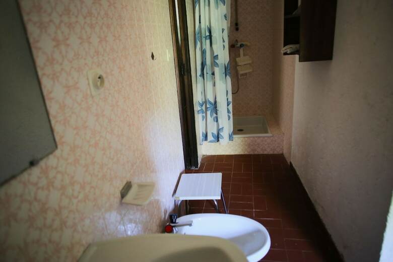 Hameau de Fontroussi�re