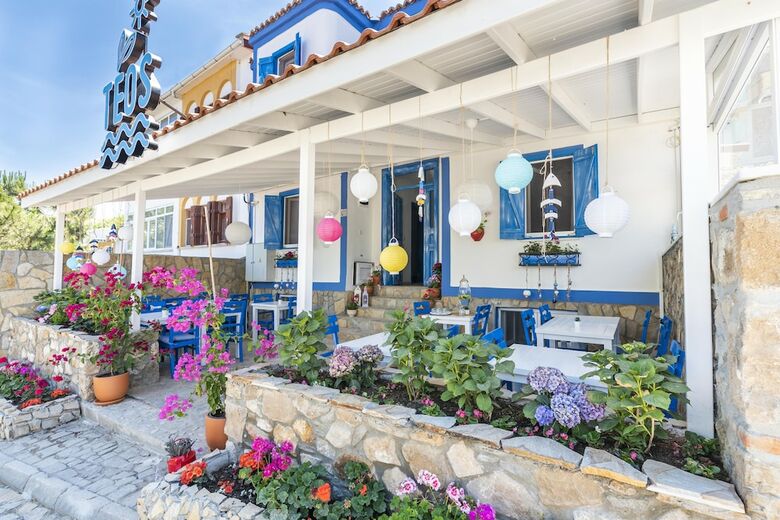 Hotel Teos Otel