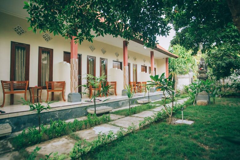 Hotel Nerima Hut Lembongan