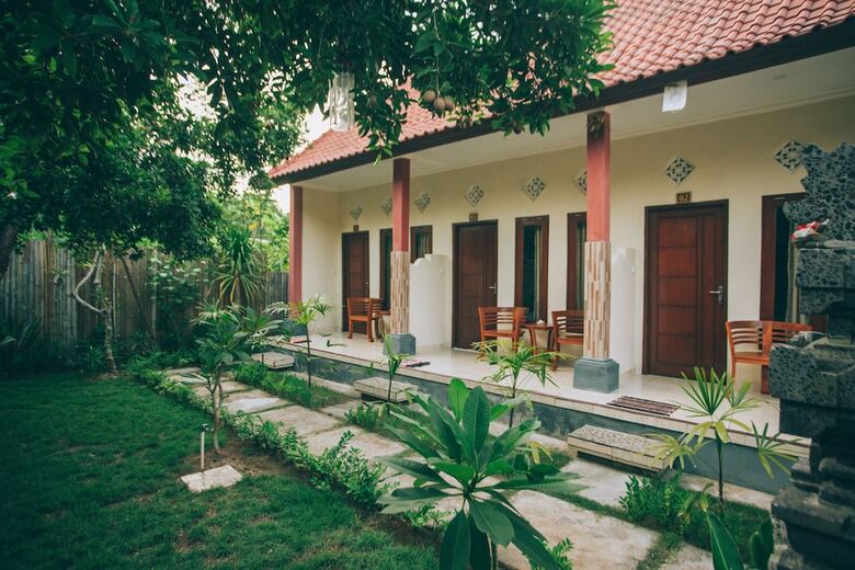 Hotel Nerima Hut Lembongan