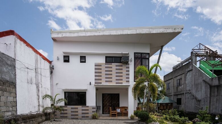 Hotel Casa Herminia Baler