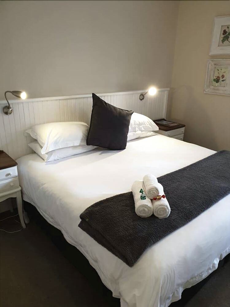 Hotel 137 High Street Guest House
