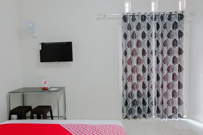 Hotel Oyo 973 Simpang Alun-alun Residence