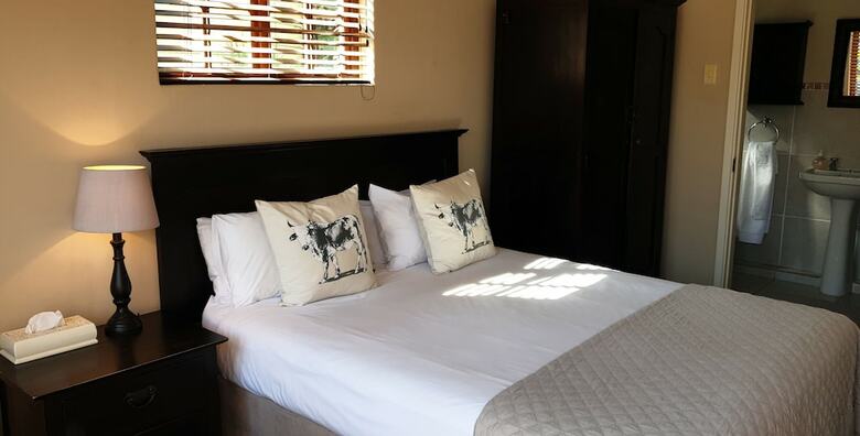 Hotel African Sands Bed & Breakfast