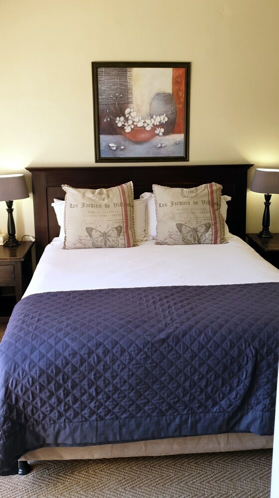 Hotel African Sands Bed & Breakfast