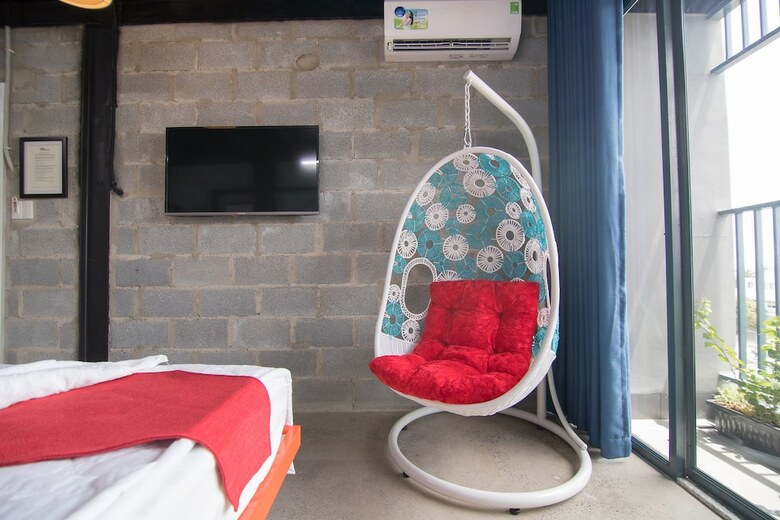 Hotel Reddoorz Plus @ Ung Van Khiem Street