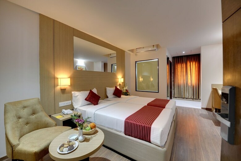Hotel Nandhana Pride