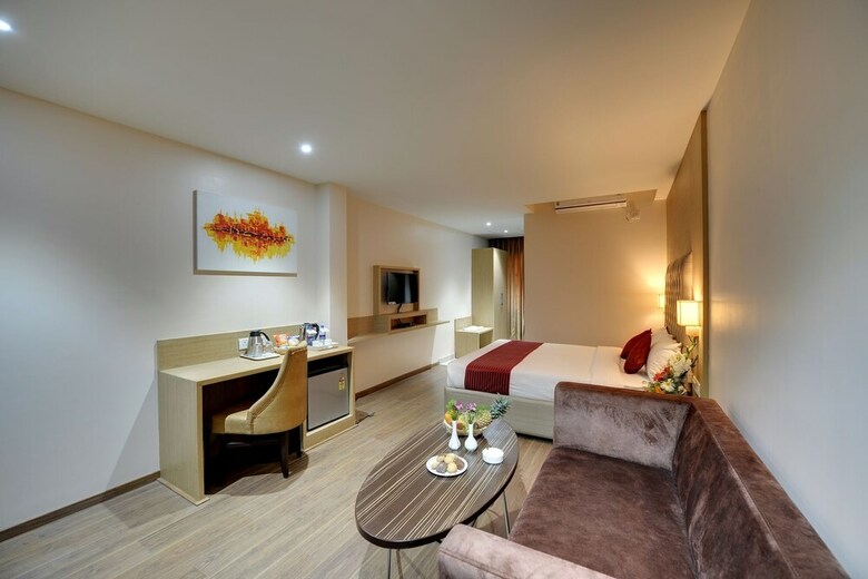 Hotel Nandhana Pride