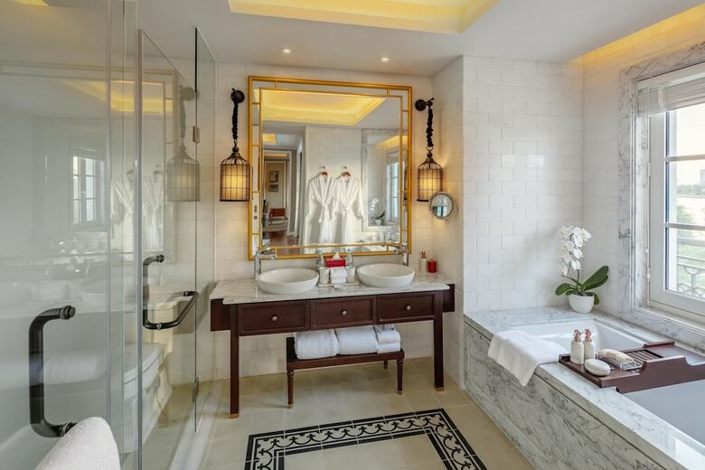 Mia Saigon Luxury Boutique Hotel