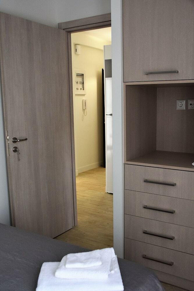 Athens Morum Apartments Formionos