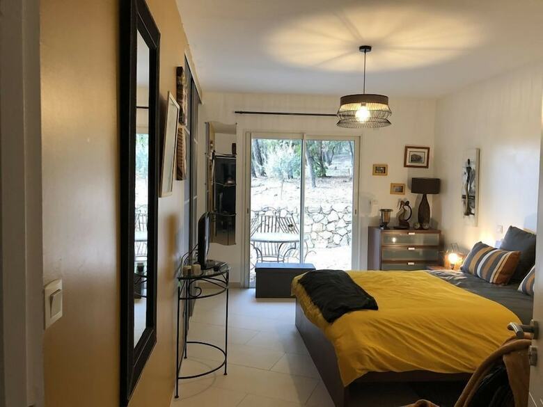 Hotel Le Clos De Saint Esprit