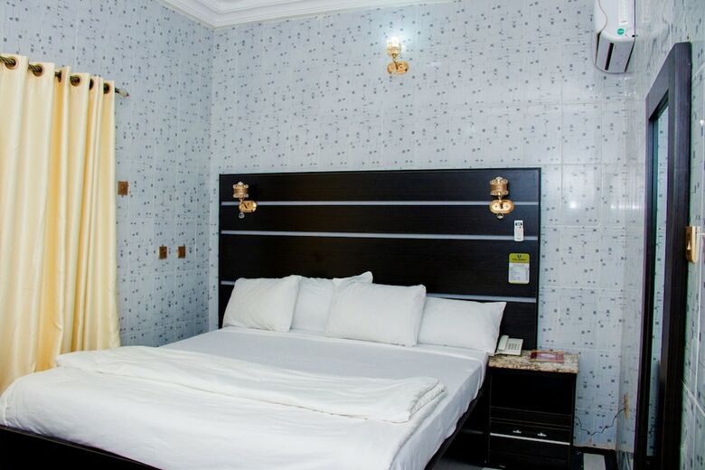 Villa Italian Hotels