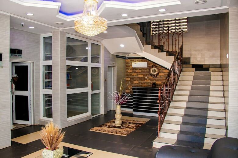 Villa Italian Hotels