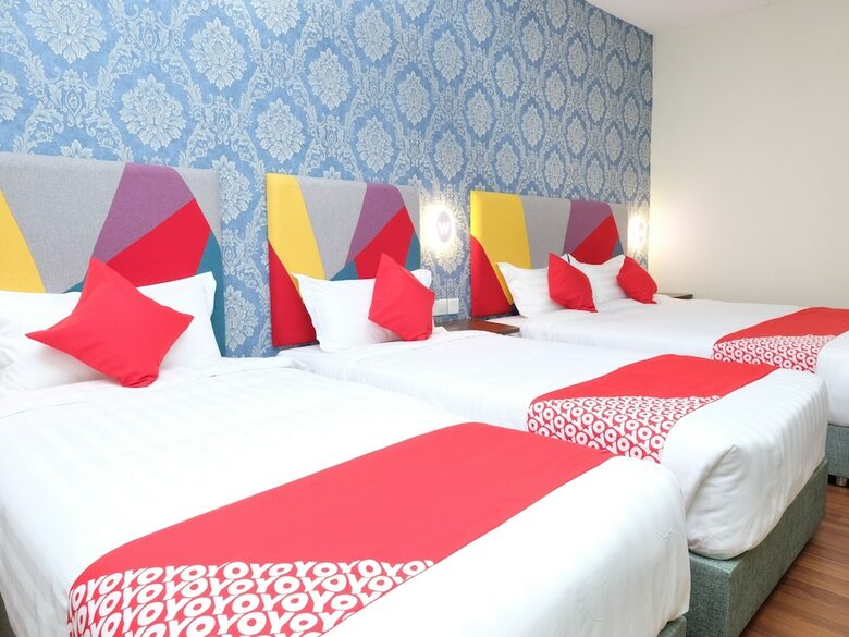 Oyo 1139 W Hotel Cemerlang