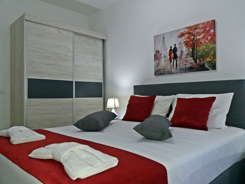 de Luxe City Apartments