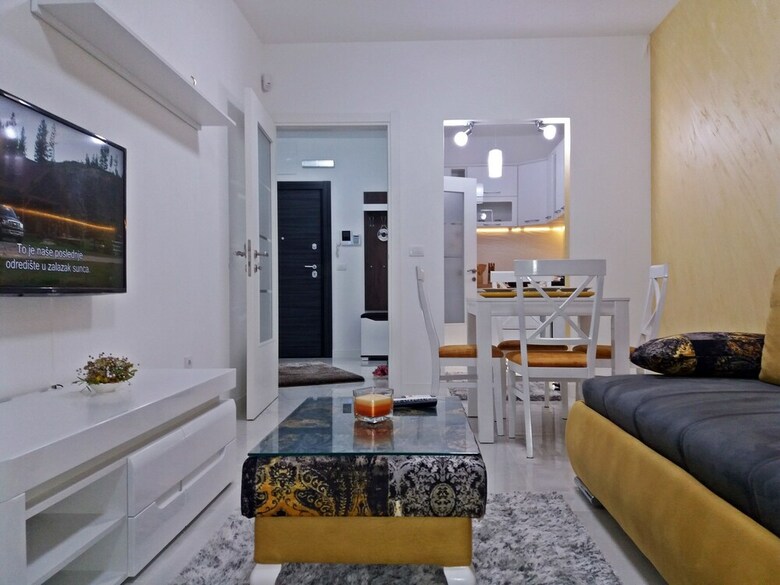 de Luxe City Apartments