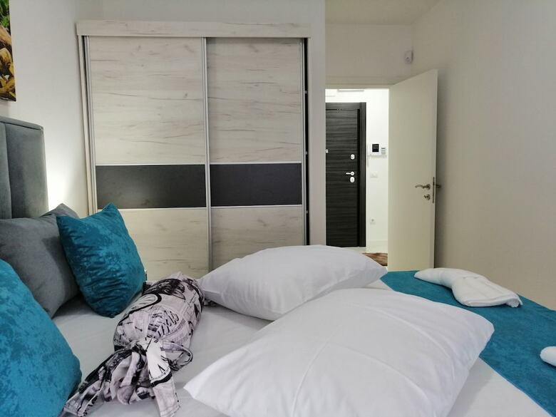de Luxe City Apartments