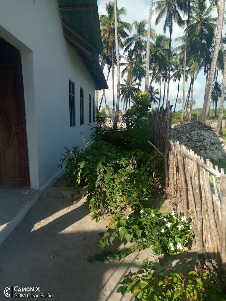 Hotel Mchangani Guest House