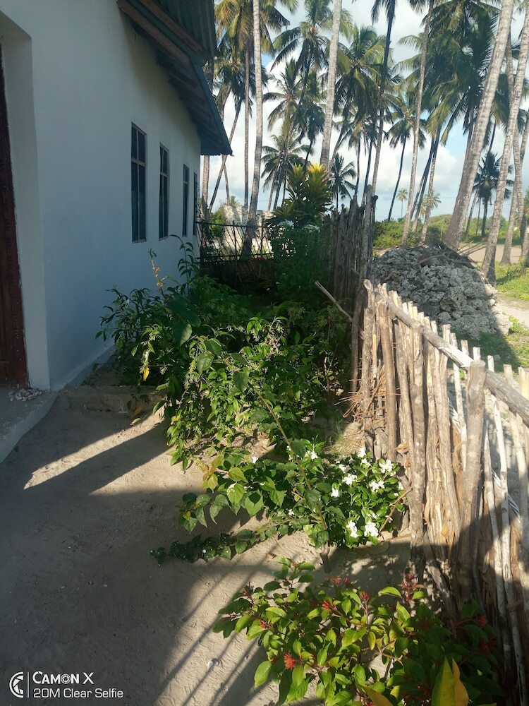 Hotel Mchangani Guest House