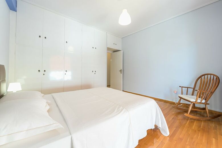 Comfy Apartment Near City Center
