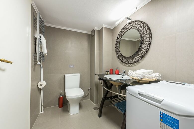 Comfy Apartment Near City Center